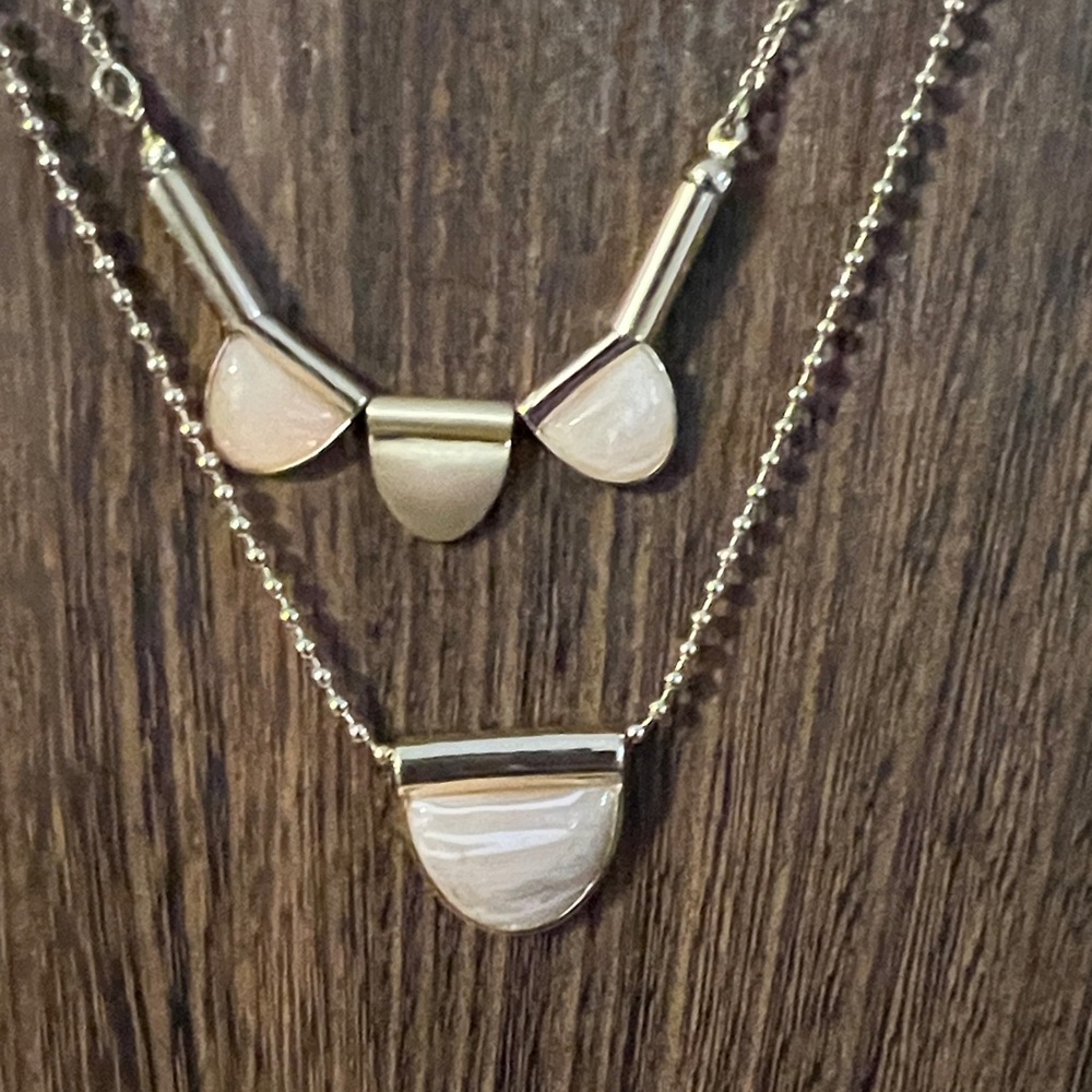 3/$18 Macy’s Elegant Gold and Cream Necklace Set Lot 348